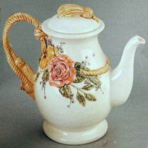 Rose/Pansy Teapot